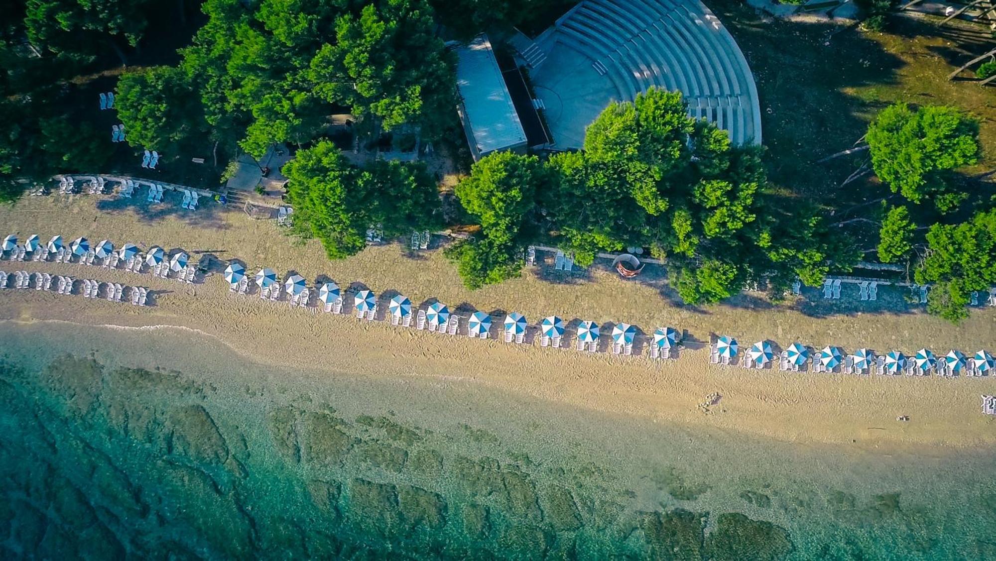 Hotel Waterman Kaktus Supetar Buitenkant foto